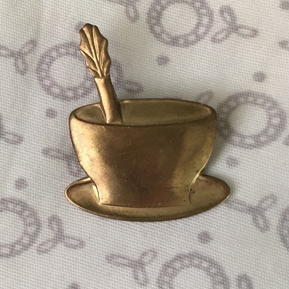 Vintage Jewelry - Vintage Brooch Coffee Tea Cup or Soup Bowl